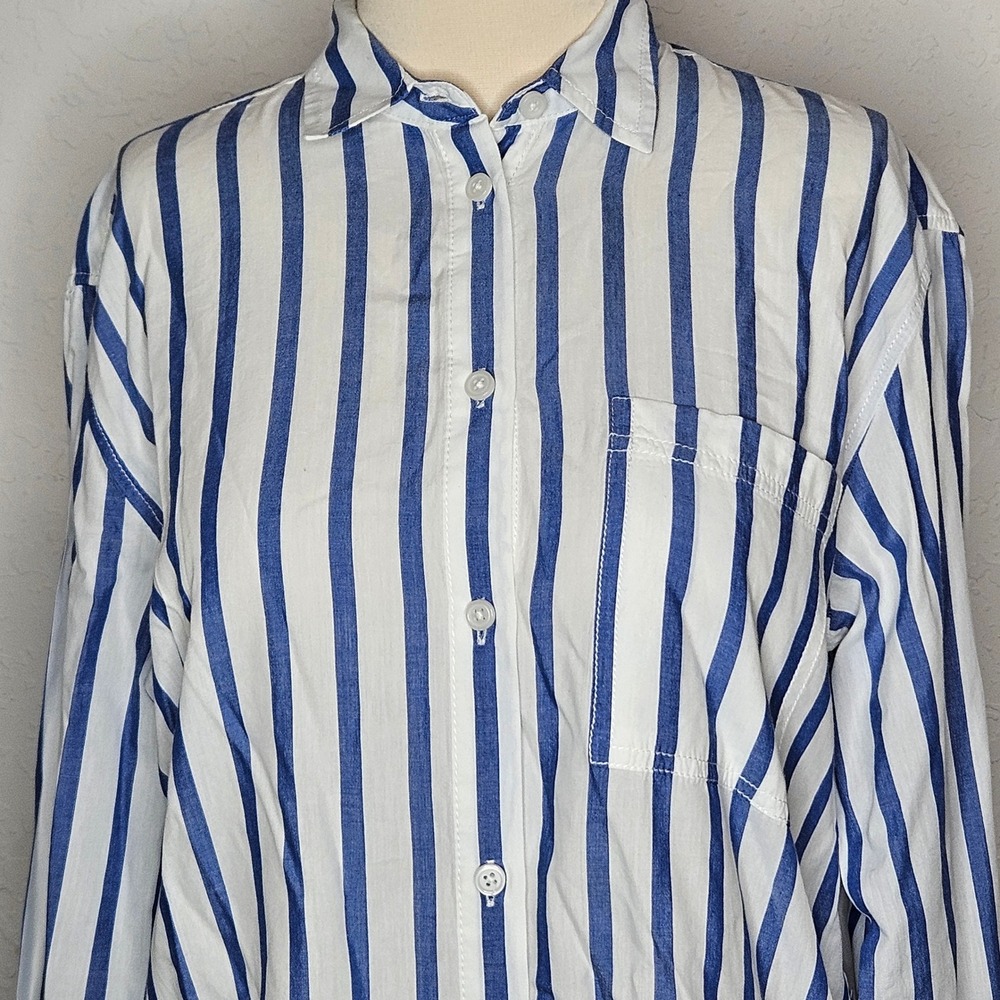 J.Crew Blue White Striped Button Down Shirt Cotton Modal Size 6 Long Sleeve - Picture 2 of 7
